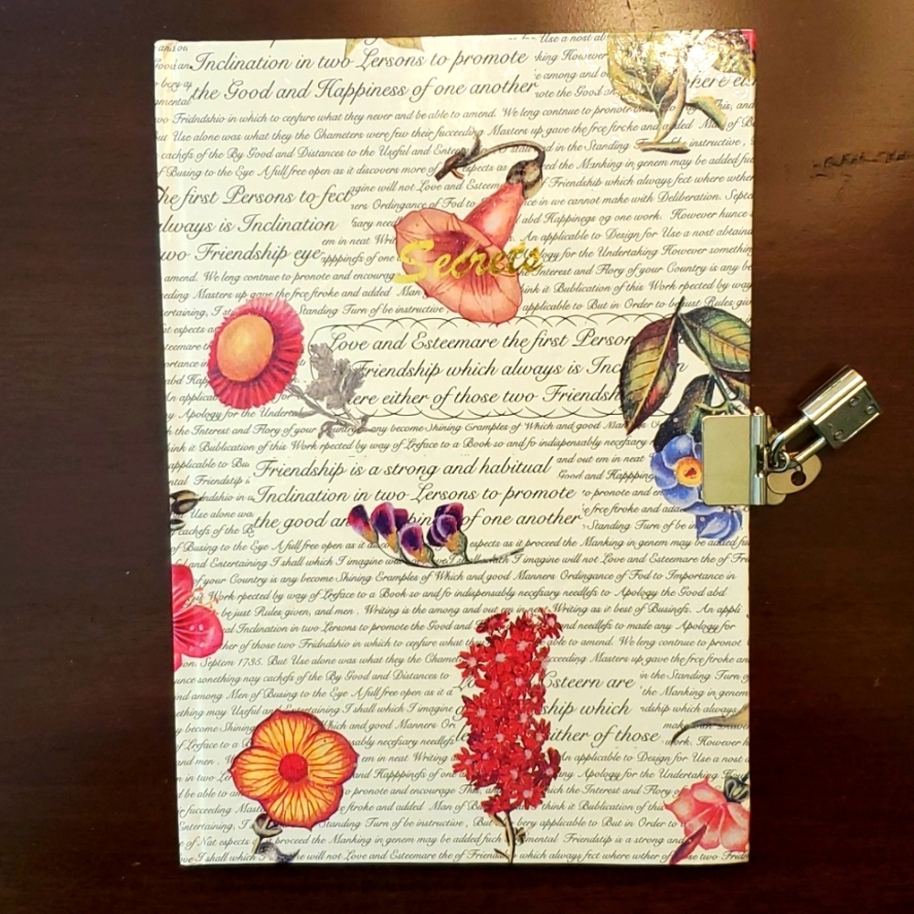 NWOT "Secrets" Journal, lined paper